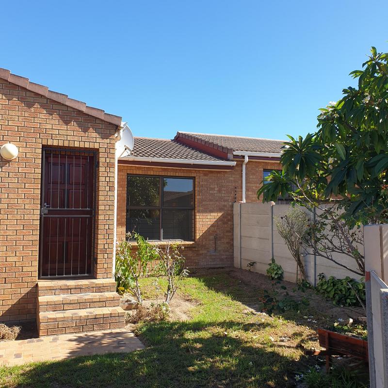 3 Bedroom Property for Sale in Bellair Western Cape